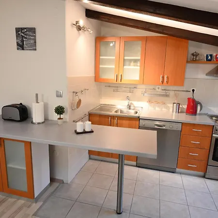 Kokolo Sea View Hvar شقة *