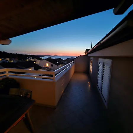 Kokolo Sea View Hvar شقة هفار