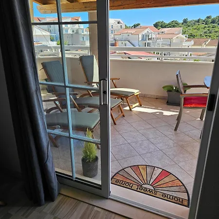 Kokolo Sea View Hvar Apartament